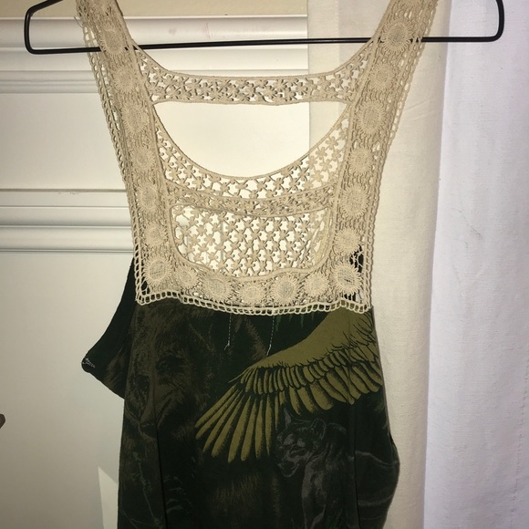 ❌SOLD❌ LF - CROTCHET CROP TOP - Picture 3 of 4